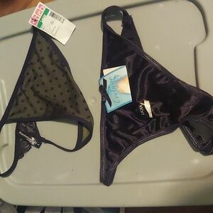 Lot of 2. Thongs NWT Evelyne & Deb